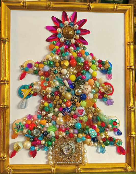 Framed jewelry Christmas tree with bamboo frame & white background